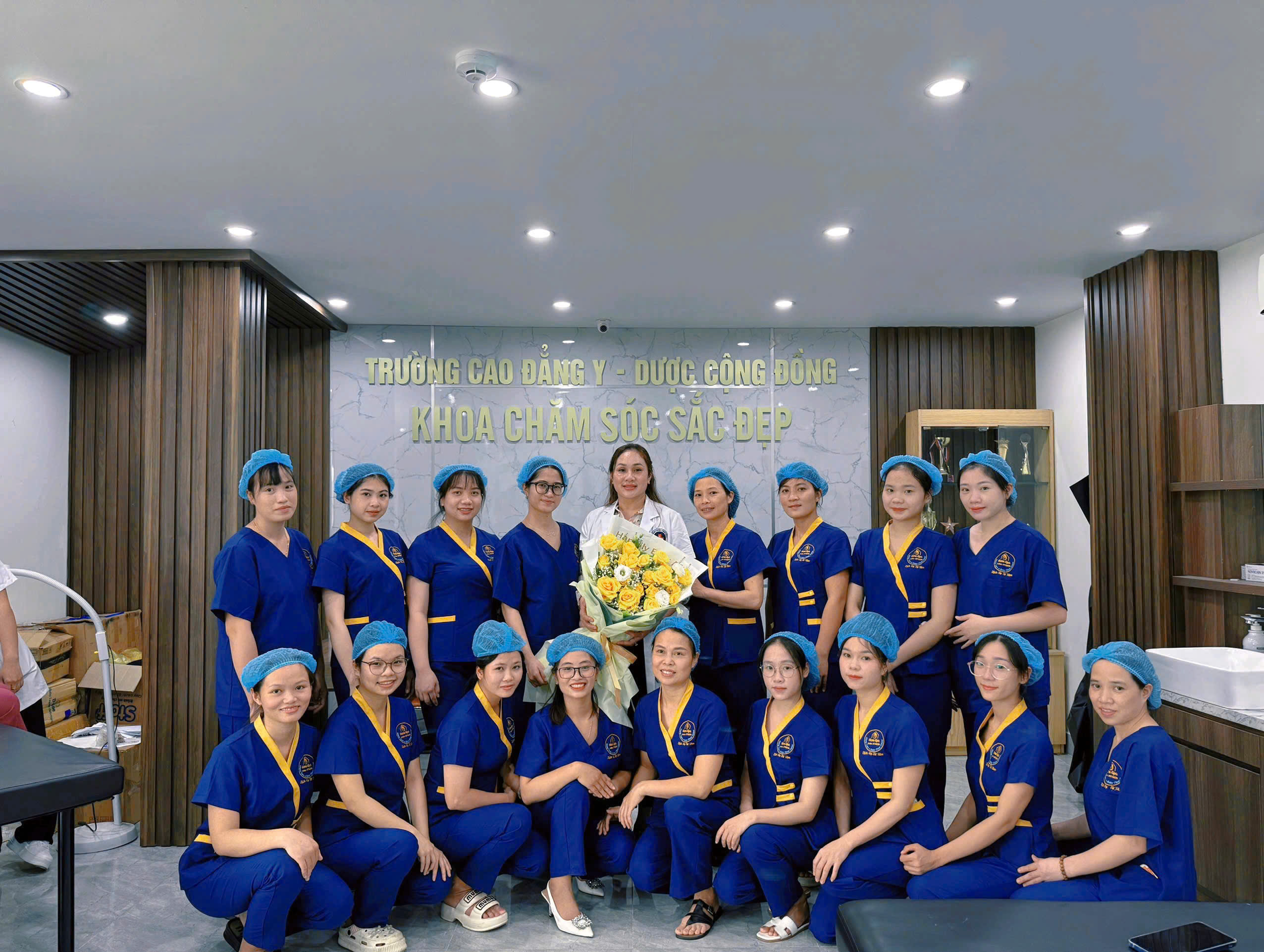 Học Chăm Sóc Mẹ & Bé: Nắm Bắt Nghề Nghiệp Giúp Chị Em Tự Chủ Tài Chính, Lập Nghiệp Lâu Dài